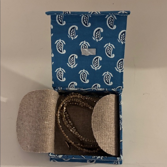 NWB Chan Luu Gold and Cream Beaded Wrap Bracelet - Picture 4 of 4